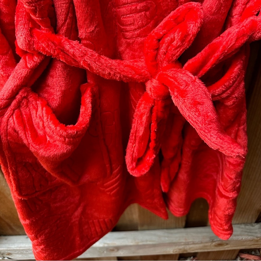 Juicy Couture Red Embossed Logo Short Robe - Picture 8 of 9